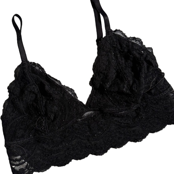 EXPRESS BLACK LACE / MESH TRIANGLE BRALETTE SIZE XS - Picture 2 of 5